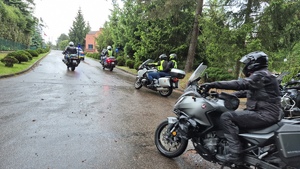 Nidziccy policjanci czuwali nad bezpieczeństwem uczestników &quot;III ZLOTU MOTOCYKLOWEGO SŁUŻB RATOWNICZYCH&quot;
