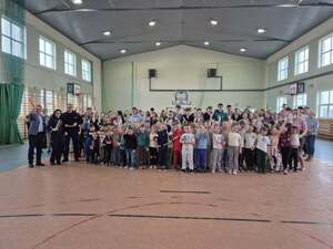 Uczniowie z gminy Janowiec Kościelny świecą przykładem na drodze!