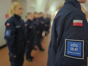 Musztra pozwala poczuć czym w praktyce jest dyscyplina i współdziałanie w zespole - kolejne zajęcia z OPM za nami